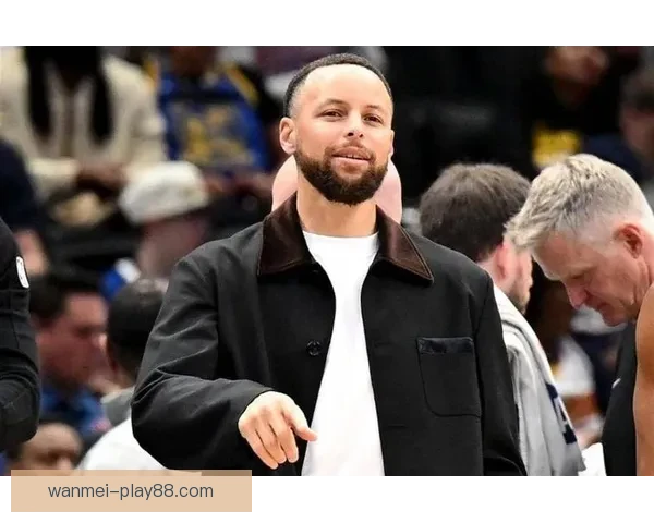 勇士官方：库里完成全队对抗训练 本周末将进行伤情重新评估